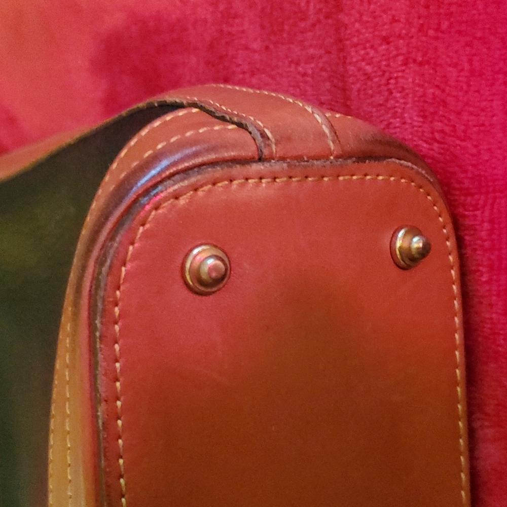 VINTAGE NAVY/TAN DOONEY SHOPPER - Picture 3 of 6